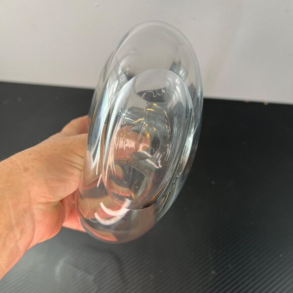 Clear Glass Red Wine Doughnut Hole Decanter With Beautiful Round Stopper EUC - Picture 8 of 12